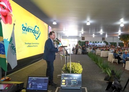 Fórum reafirma união do setor avícola e Renato Câmara reforça vigilância sanitária em MS