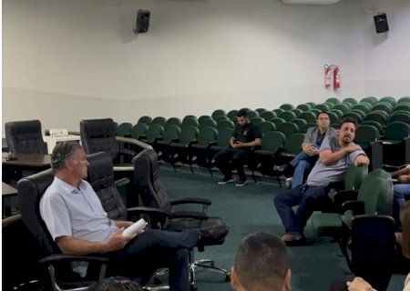 Câmara de Nova Andradina recebe nova reunião sobre taxa de lixo e confirma projeto de remissão parcial