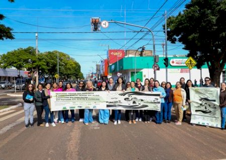 Blitz educativa marca Dia Mundial contra o Trabalho Infantil em Nova Andradina