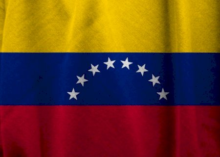 Venezuela deve começar a cobrar tarifas de 77% sobre produtos do Brasil