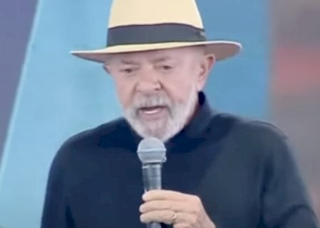 Em tom de ironia, Lula imita Trump e Bolsonaro ao criticar tarifaço
