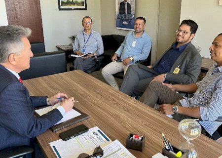 Roberto Hashioka se reúne com vereador e lideranças de Sidrolândia