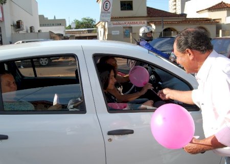 Outubro Rosa: Zé Teixeira reafirma compromisso com saúde da mulher