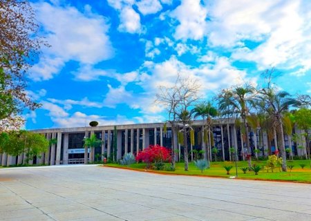 Agenda:  Sessões solenes, reunião de frente e palestra pela saúde do homem estão previstas