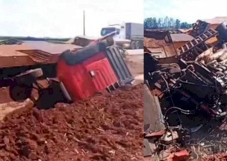 Médica de Batayporã fica ferida em colisão frontal entre caminhonete e carreta na MS-276, próximo a Dourados