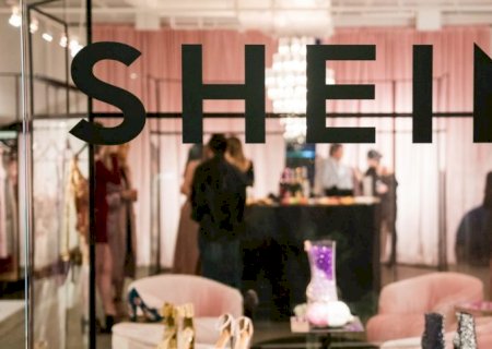 França pede ação contra a Shein por venda de bonecas sexuais infantis