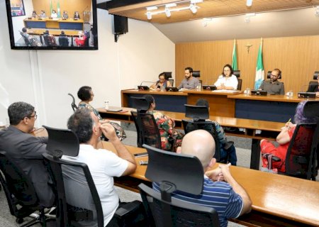 Seminário: Violência e censura atingem nove em cada dez professores, mostra pesquisa                  Assunto foi debatido durante seminário sobre projeto que prevê instalação de câmeras nas salas de aula
