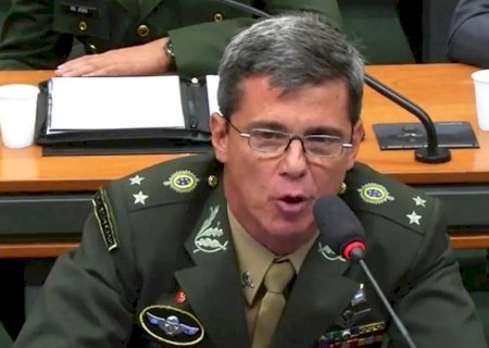 PGR é contra pedido de general para receber visita íntima na prisão