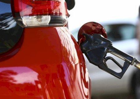 Aumento da mistura de biodiesel não é prioridade do governo, afirma Fávaro