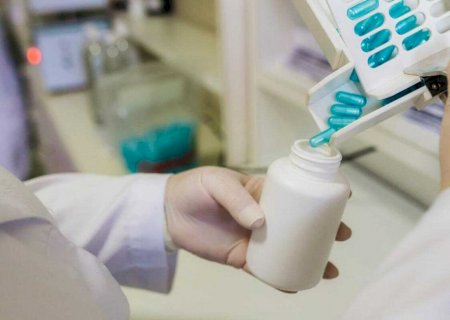 Nome de médico é usado em receitas falsas para compra de substâncias ligadas à produção de drogas