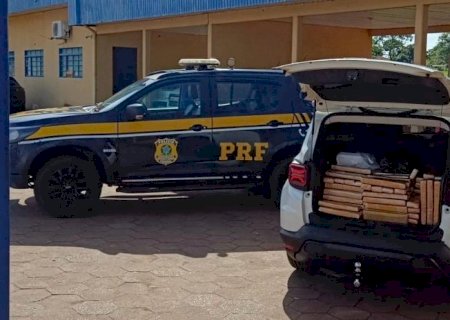 PRF apreende 368 Kg de maconha em Bataguassu