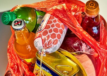 Número de consumidores abusivos de álcool deve crescer no Brasil, enquanto tabagismo tende a cair, aponta estudo