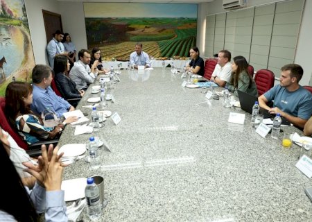 Famasul recebe empresários alemães e Suzano para falar de inclusão produtiva