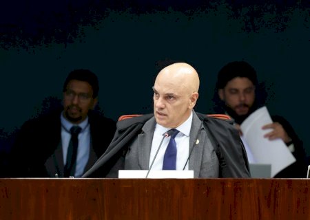 Moraes cancela pronunciamento convocado após decisões de Fachin em meio à crise no STF