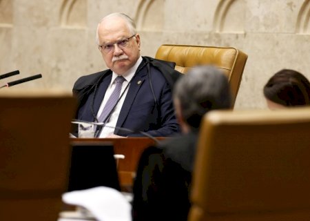 O apelo de ministros aposentados a Fachin na ‘mais aguda crise’ do STF