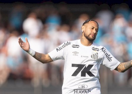 Jornal espanhol exalta Neymar contra o Flamengo: “Revoluciona o Brasileirão'